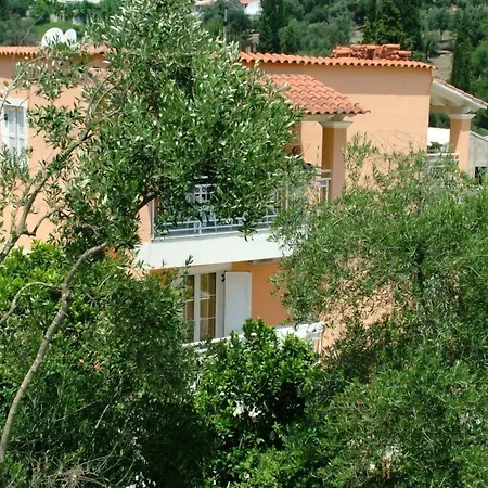 Angelica Hotel