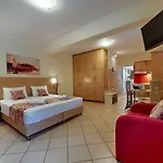 Otel Angelica 2*